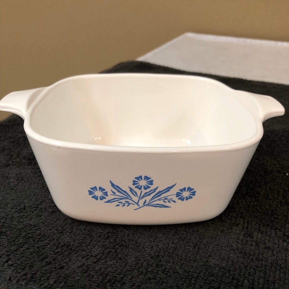 Vintage CorningWare Blue Cornflower P-43-B Petite Casserole Dish 2 3/4 Cup